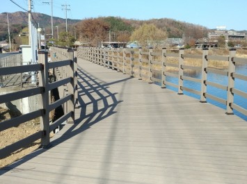 익산시 만경강 어우지구 하천환경 정비사업중  자전거 통행교 설치공사